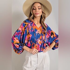 Vibrant Blue Floral-Print V-Neck Women's Blouse